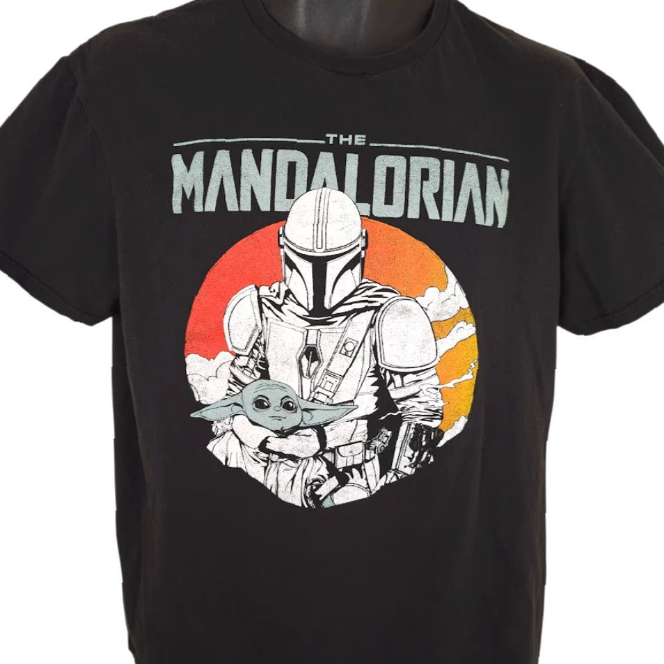 Star Wars VINTAGE Star Wars The Mandalorian T Shirt Mens Size Large Black Grogu Bounty Hunter Size US L / EU 52-54 / 3 - 2 Thumbnail