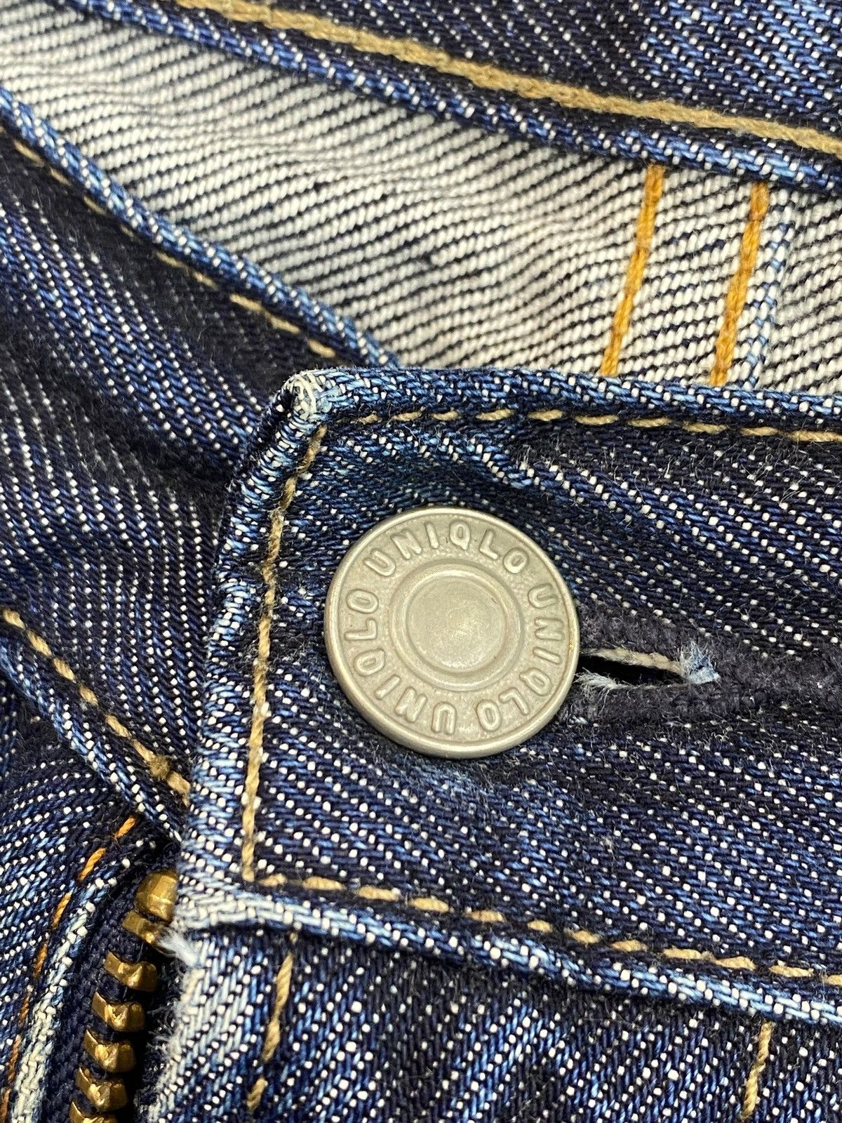 Uniqlo Uniqlo X Selvedge Whiskers Faded Wash Style Straight Jeans Size US 33 - 14 Thumbnail
