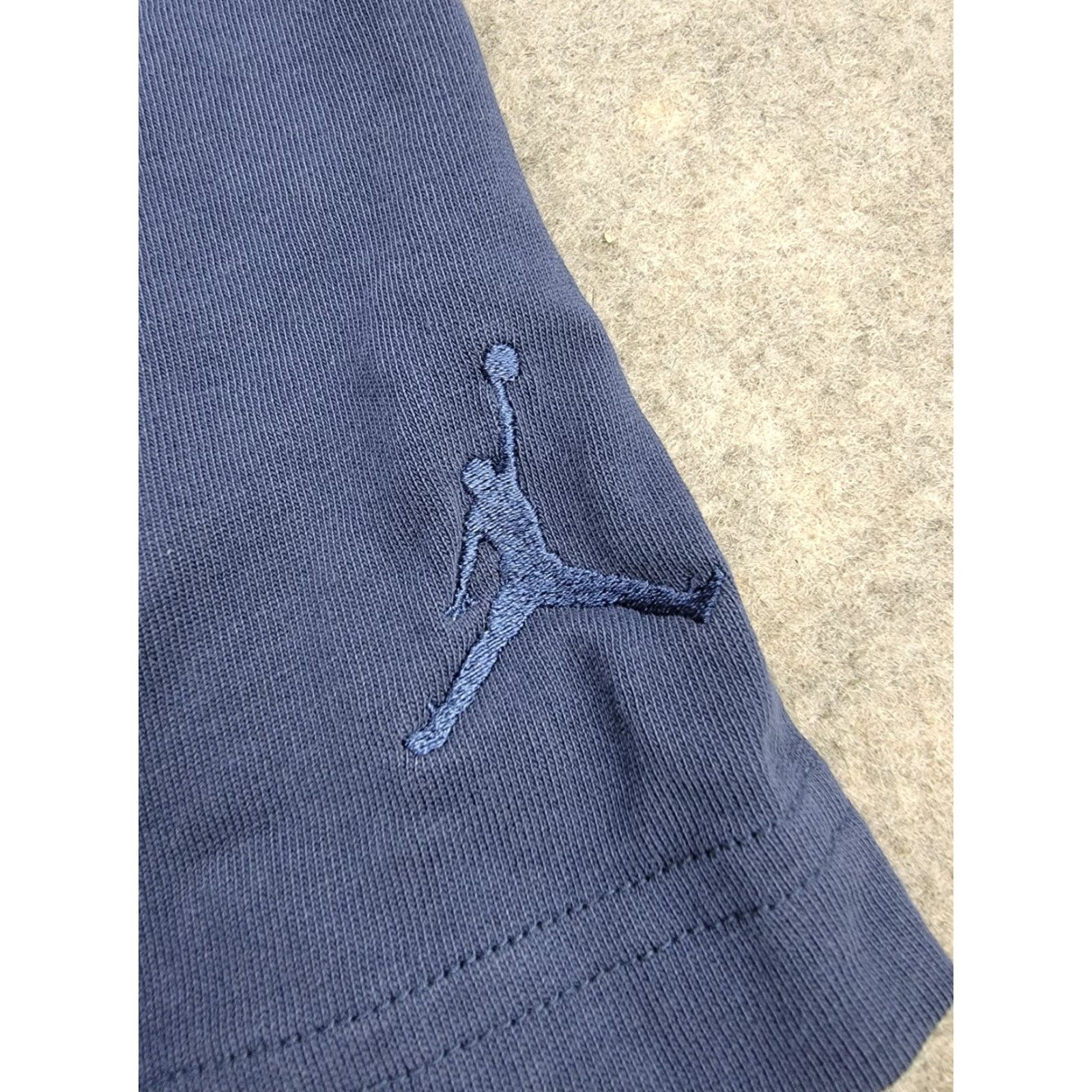 Jordan Brand Nike Air Jordan Shirt Mens Large Blue Embroidered Logo Short Sleeve Tee Size US L / EU 52-54 / 3 - 3 Thumbnail