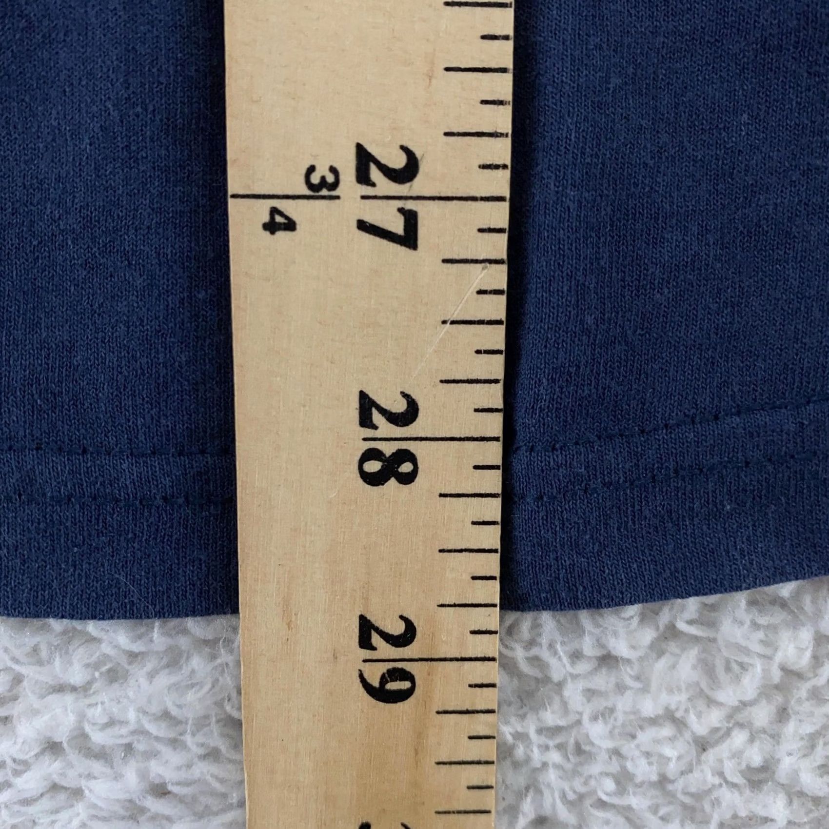 Fruit Of The Loom Vtg Fruit of the Loom Blank Pocket Shirt Mens L/XL Navy Blue Tee Cotton Blend Shirt Pocket Navy Blue Mens L Size US L / EU 52-54 / 3 - 6 Thumbnail