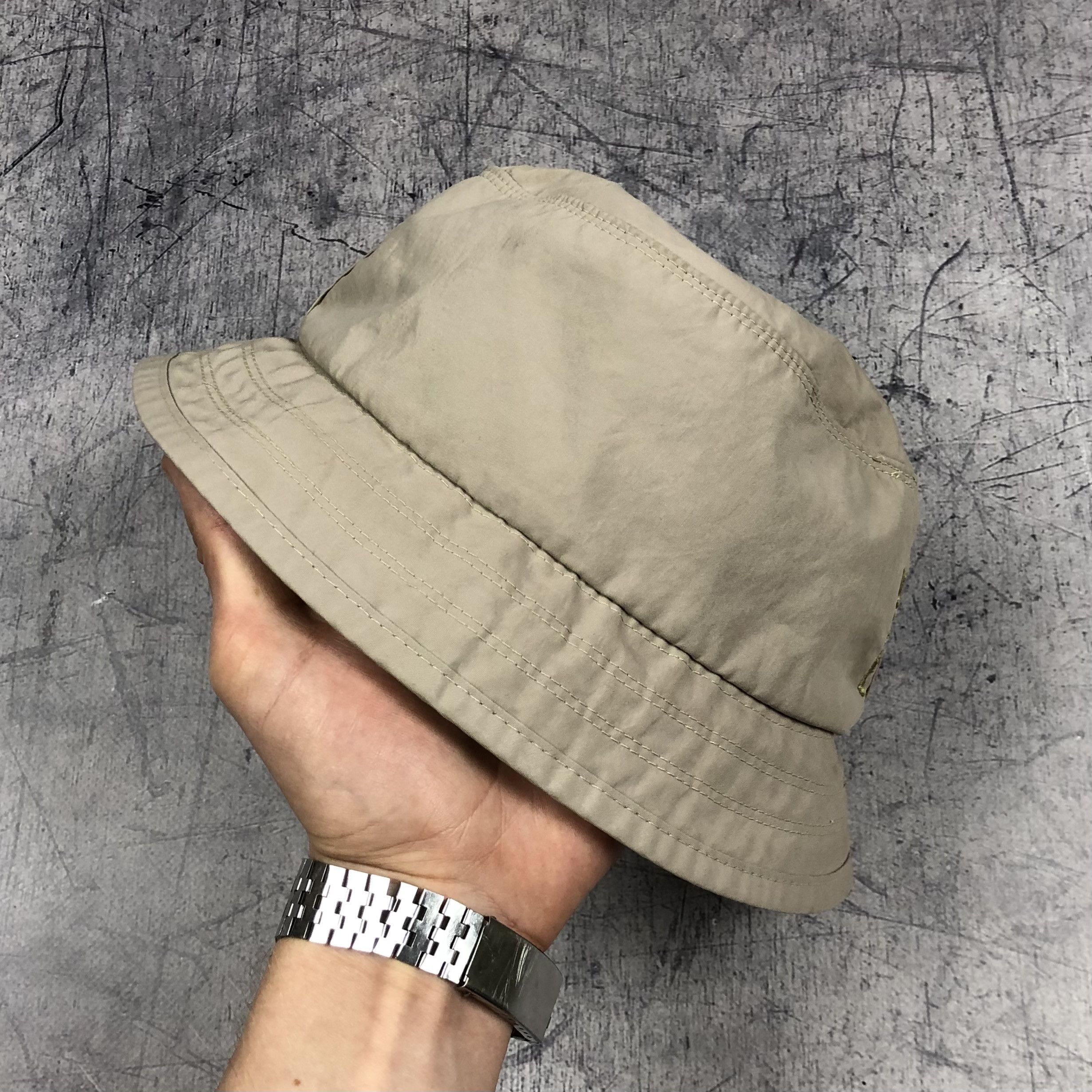 Nike Vintage Nike Nylon Bucket Hat Cap Size ONE SIZE - 5 Thumbnail