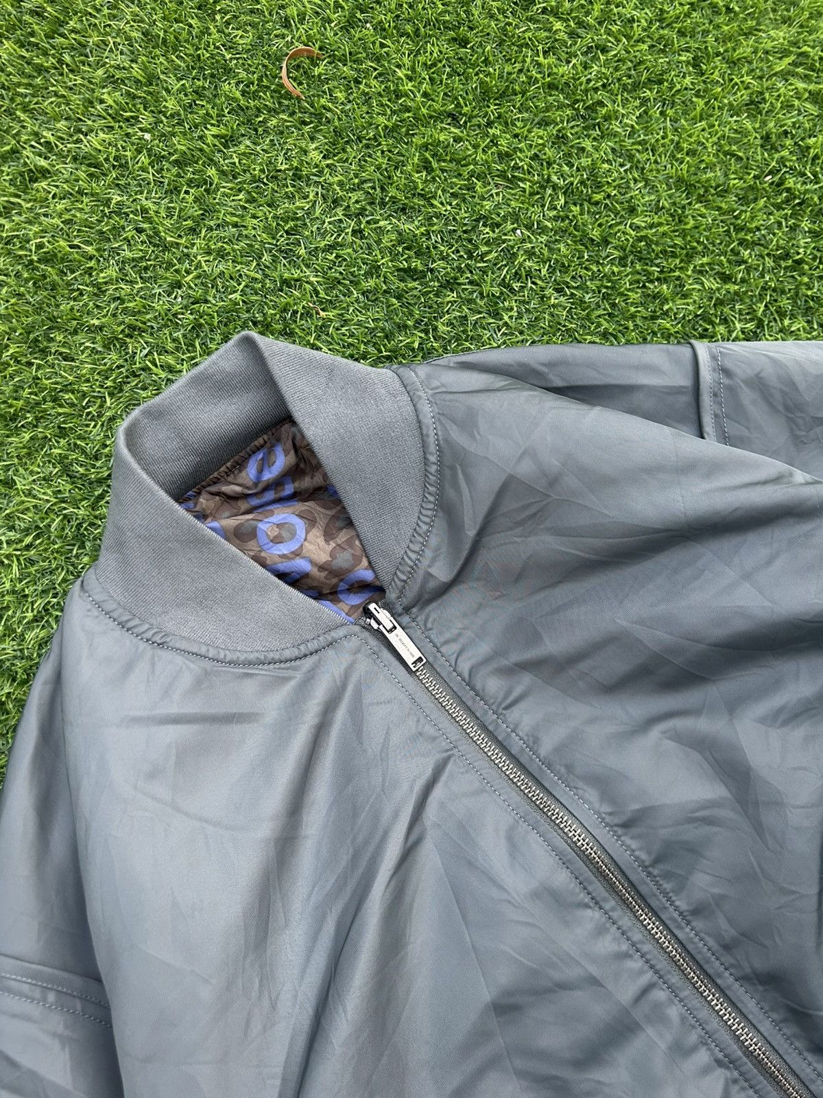 GU × Undercover GU x Undercover Reversible MA-1 Bomber Jacket "Silent Noise" Size US M / EU 48-50 / 2 - 5 Thumbnail