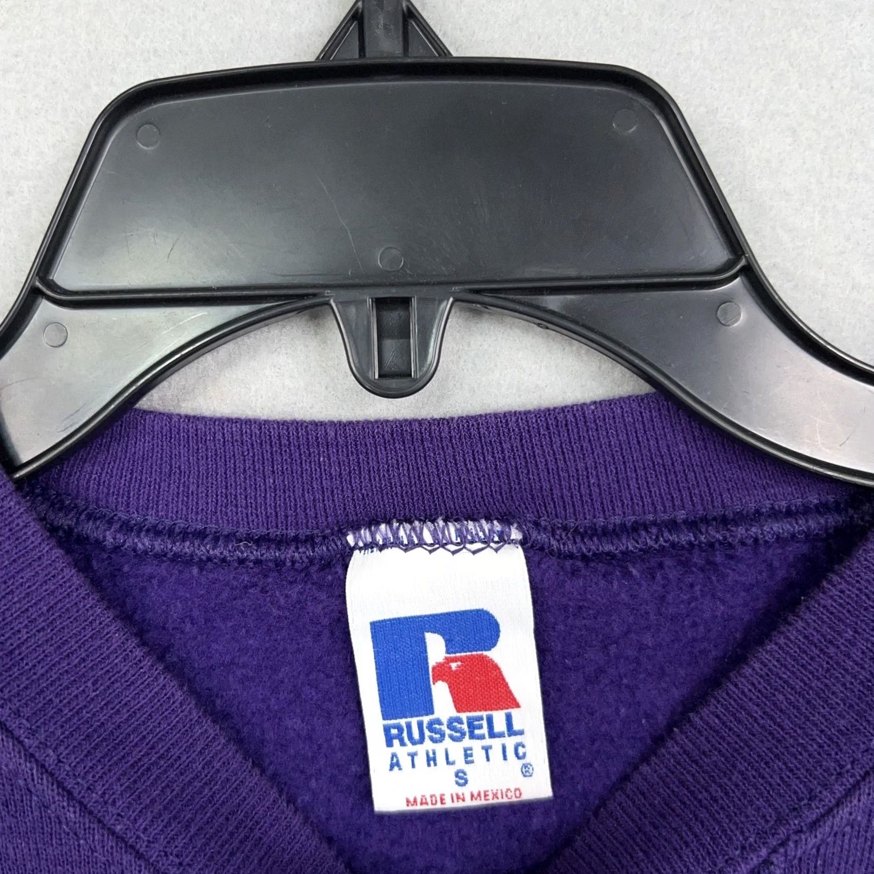 Russell Athletic Vintage Russell Athletic Sweatshirt Adult Small Blank Crewneck Pullover Boxy Purple Cotton Fleece Workout Casual Sport Wear Size S / US 4 / IT 40 - 3 Thumbnail