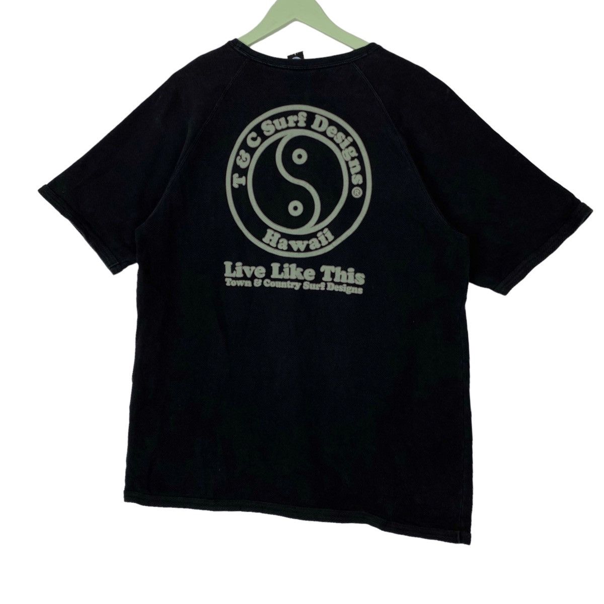 Vintage Vintage Town & Country Surf Design Printed Logo T-shirt Size US L / EU 52-54 / 3 - 2 Thumbnail