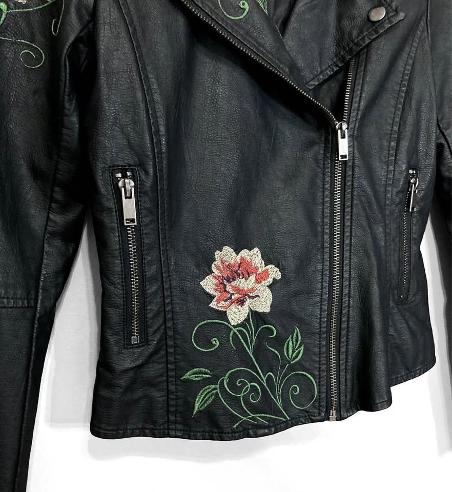 American Rag Chic Floral Embroidered Black Biker Jacket Size XS / US 0-2 / IT 36-38 - 4 Thumbnail