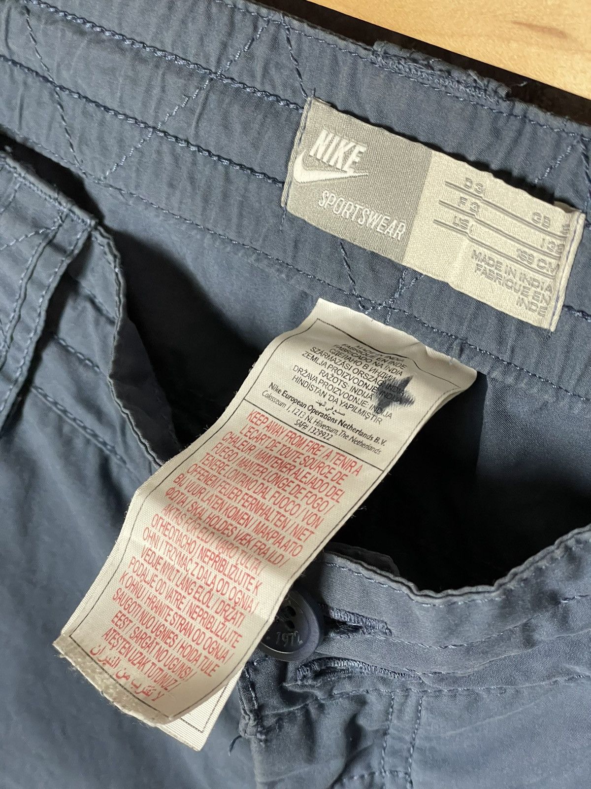 Nike × Vintage Vintage Nike Y2K Cargo Baggy Parachute Pants Size 34" / US 12 / IT 48 - 7 Thumbnail