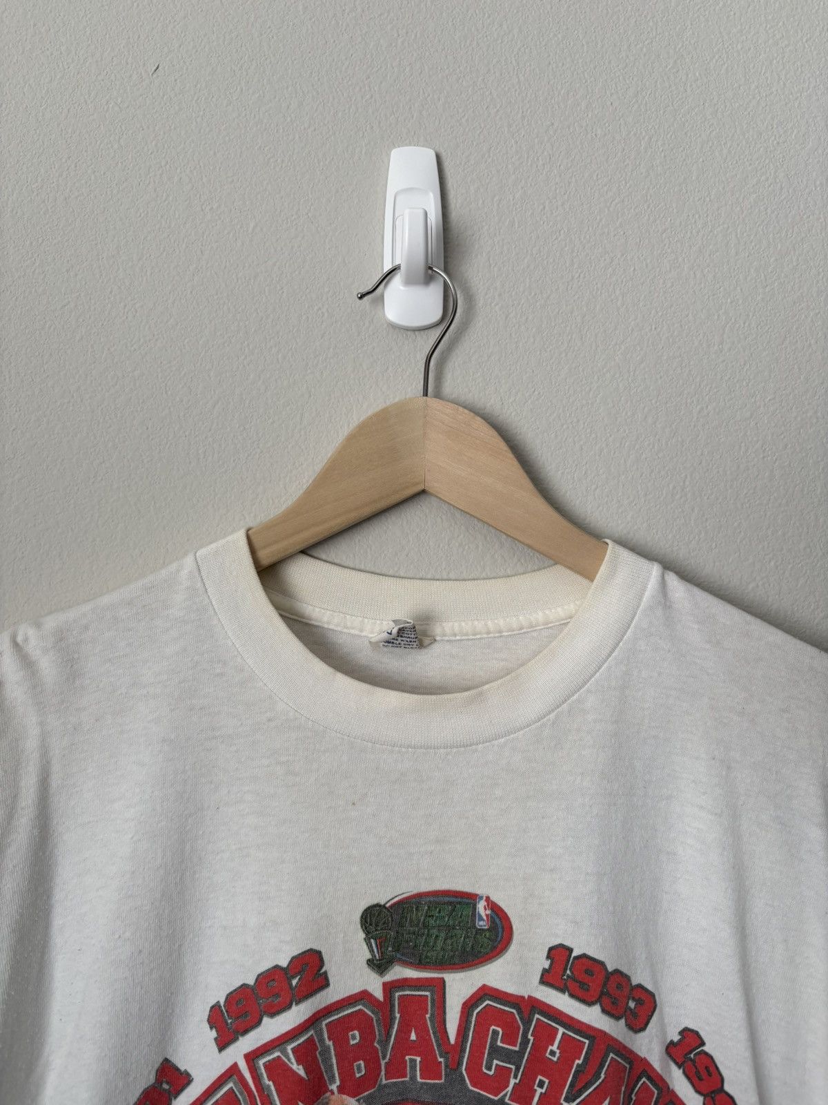 Vintage Vintage 1997 Chicago Bulls NBA Champs Starter Shirt Size US L / EU 52-54 / 3 - 4 Thumbnail