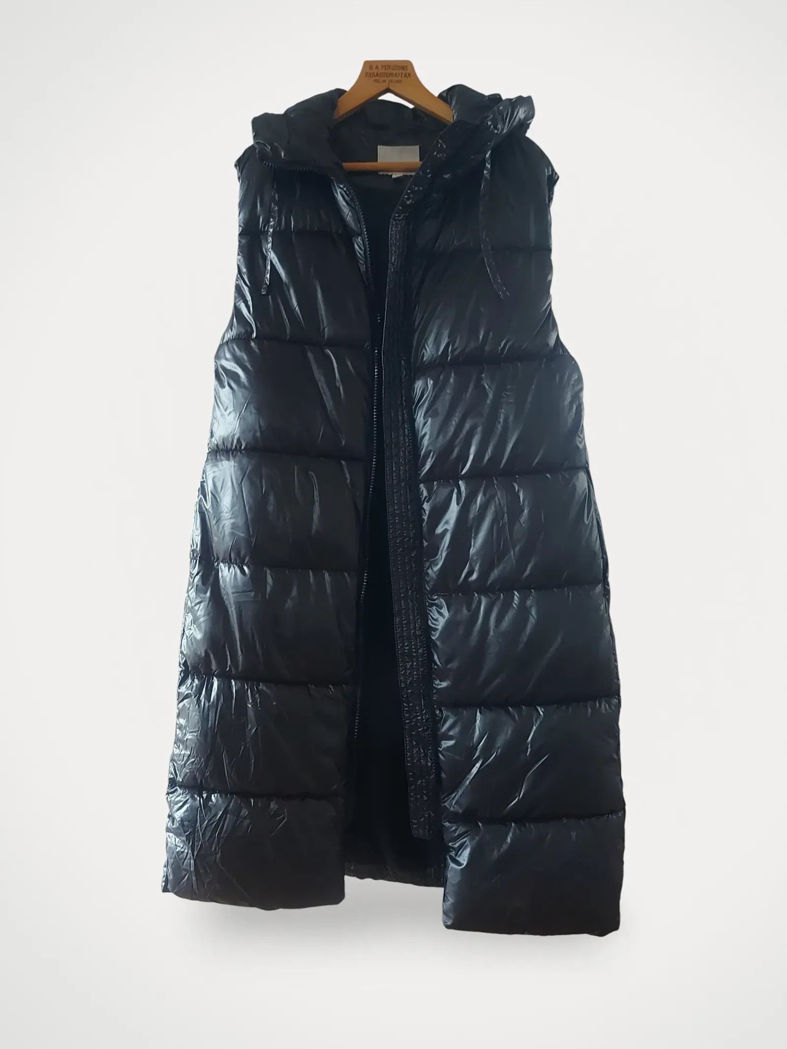 H&M H&M Vest Size S / US 4 / IT 40 - 1 Thumbnail