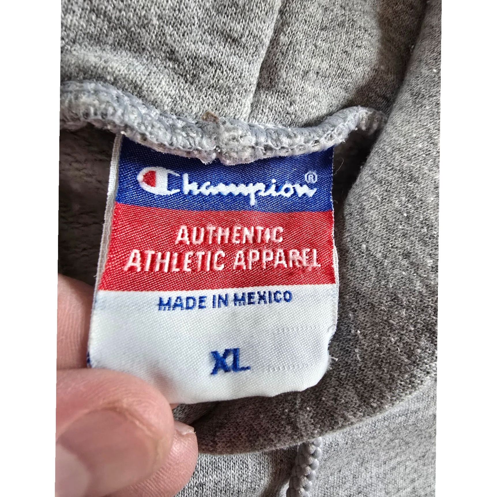 Champion Champion Hoodie Sweatshirt Gray Mens XL City Graphic Print Fleece Pockets Hooded Drawstring Logo Gym & Training Size US XL / EU 56 / 4 - 3 Thumbnail