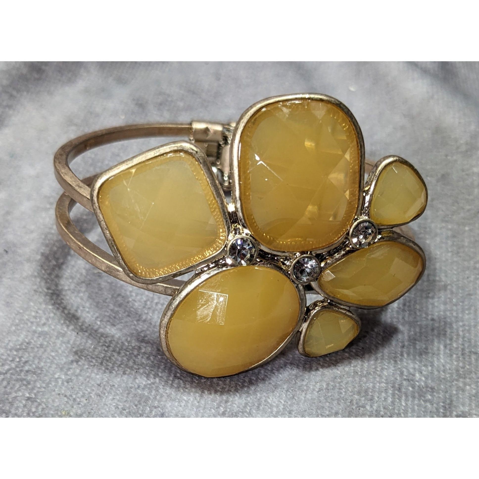 Other Chunky Retro Yellow Gemmed Gold-Tone Cuff Bracelet With Rhin Size ONE SIZE - 4 Thumbnail
