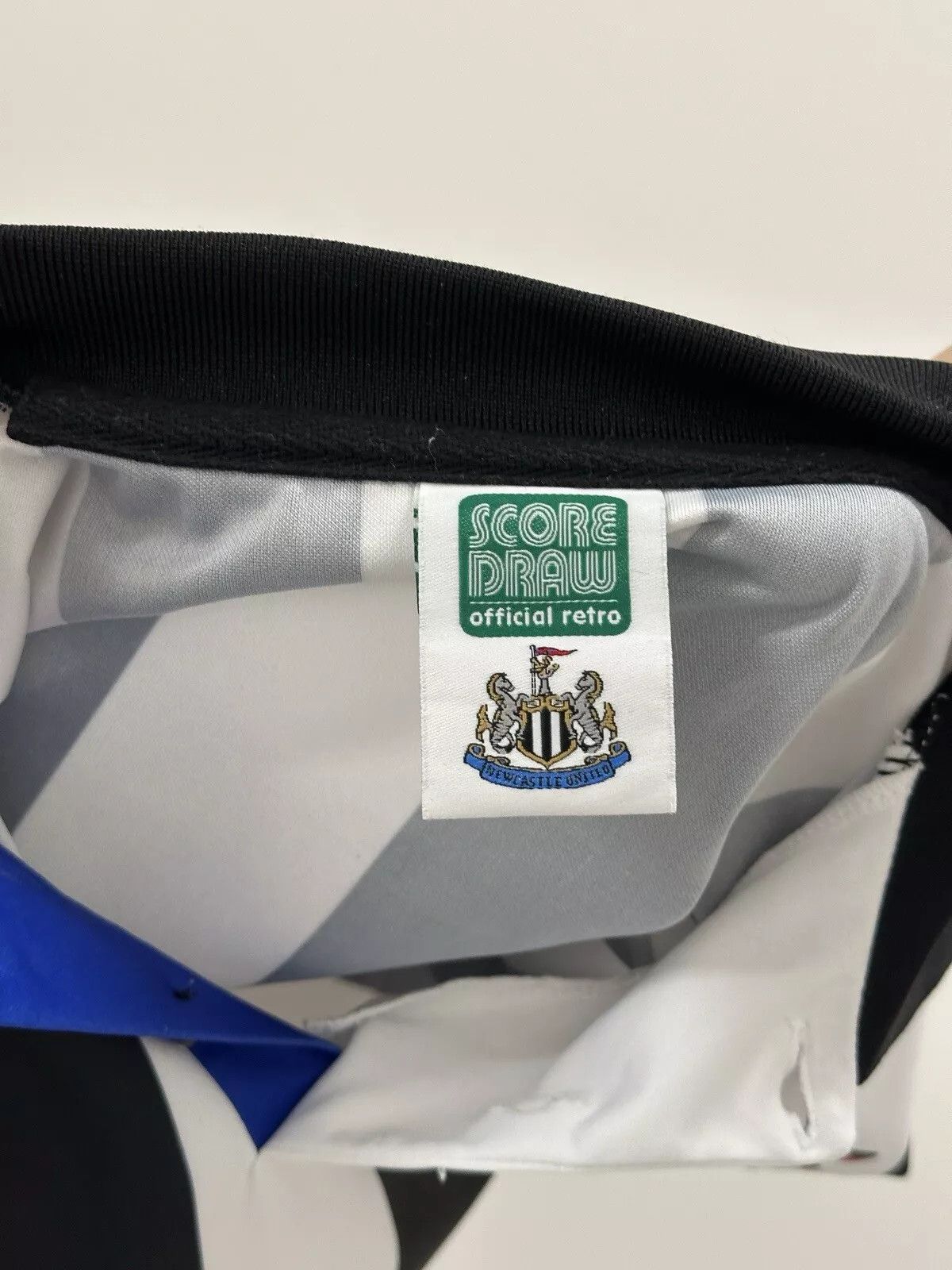 Vintage Newcastle United 1993 1995 Home Jersey Score Draw Soccer Size US M / EU 48-50 / 2 - 6 Thumbnail