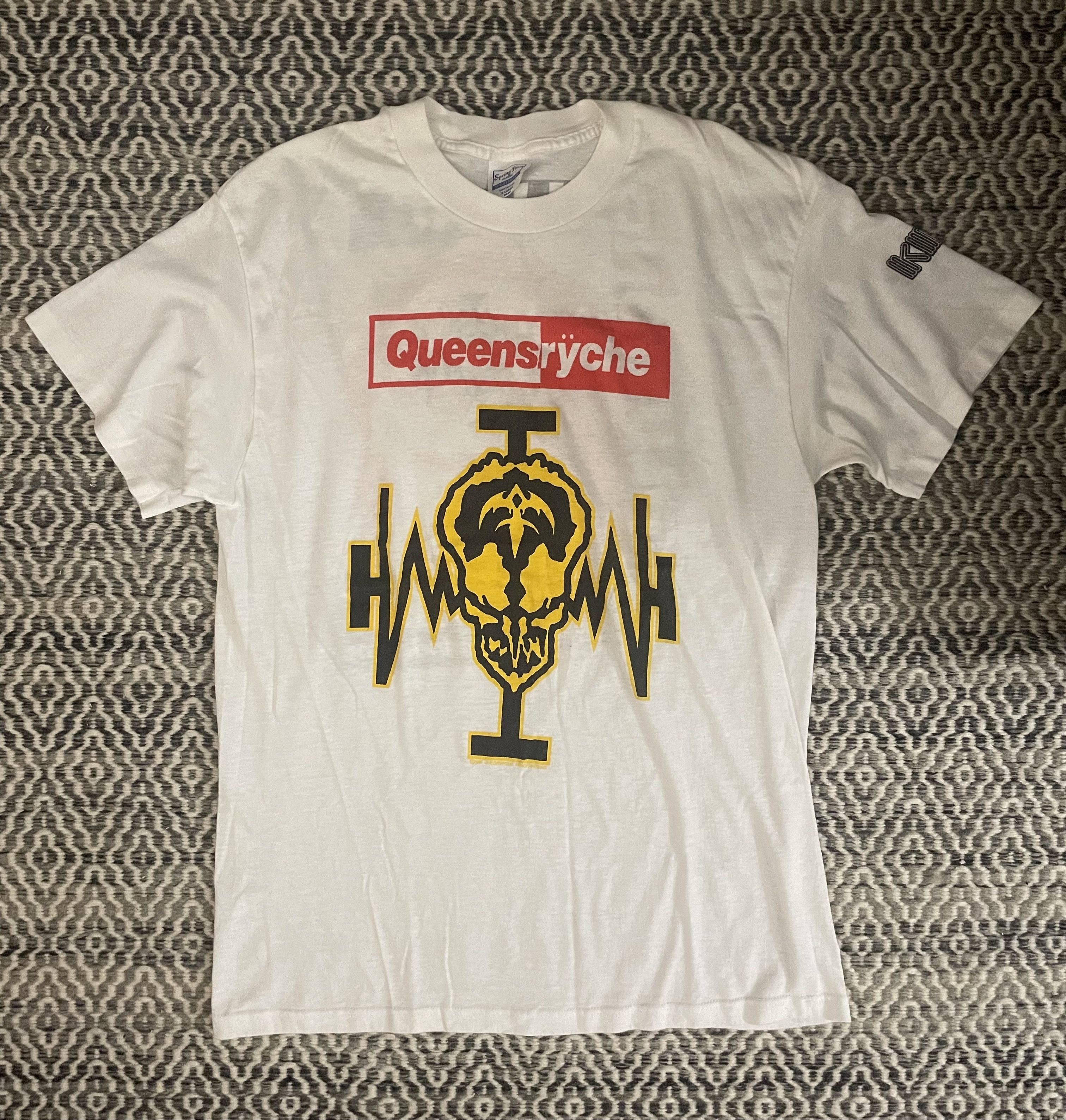 Spring Court Queensrÿche - Operation Mindcrime Vintage Tee Size US L / EU 52-54 / 3 - 1 Thumbnail