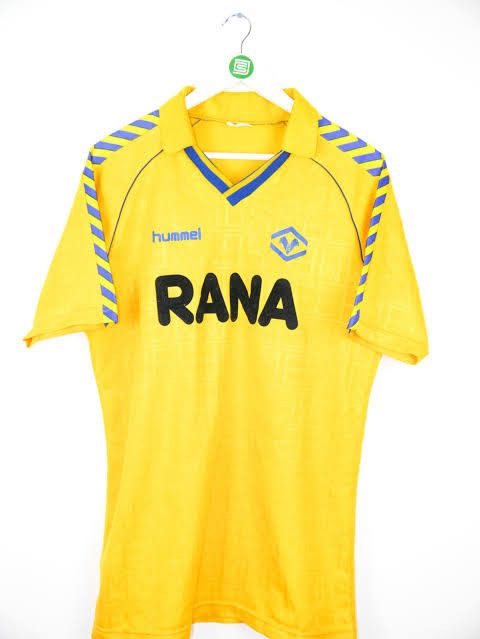 Hummel × Vintage Vintage Hummel Jersey Templete Size US L / EU 52-54 / 3 - 14 Thumbnail