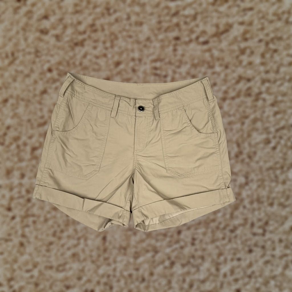 The North Face The North Face Womens Shorts Chino Nylon Stretch Hiking Outdoor Beige 6 Regular Front Zip Pocket Mens Womens Boys Girls Size 28" / US 6 / IT 42 - 1 Thumbnail