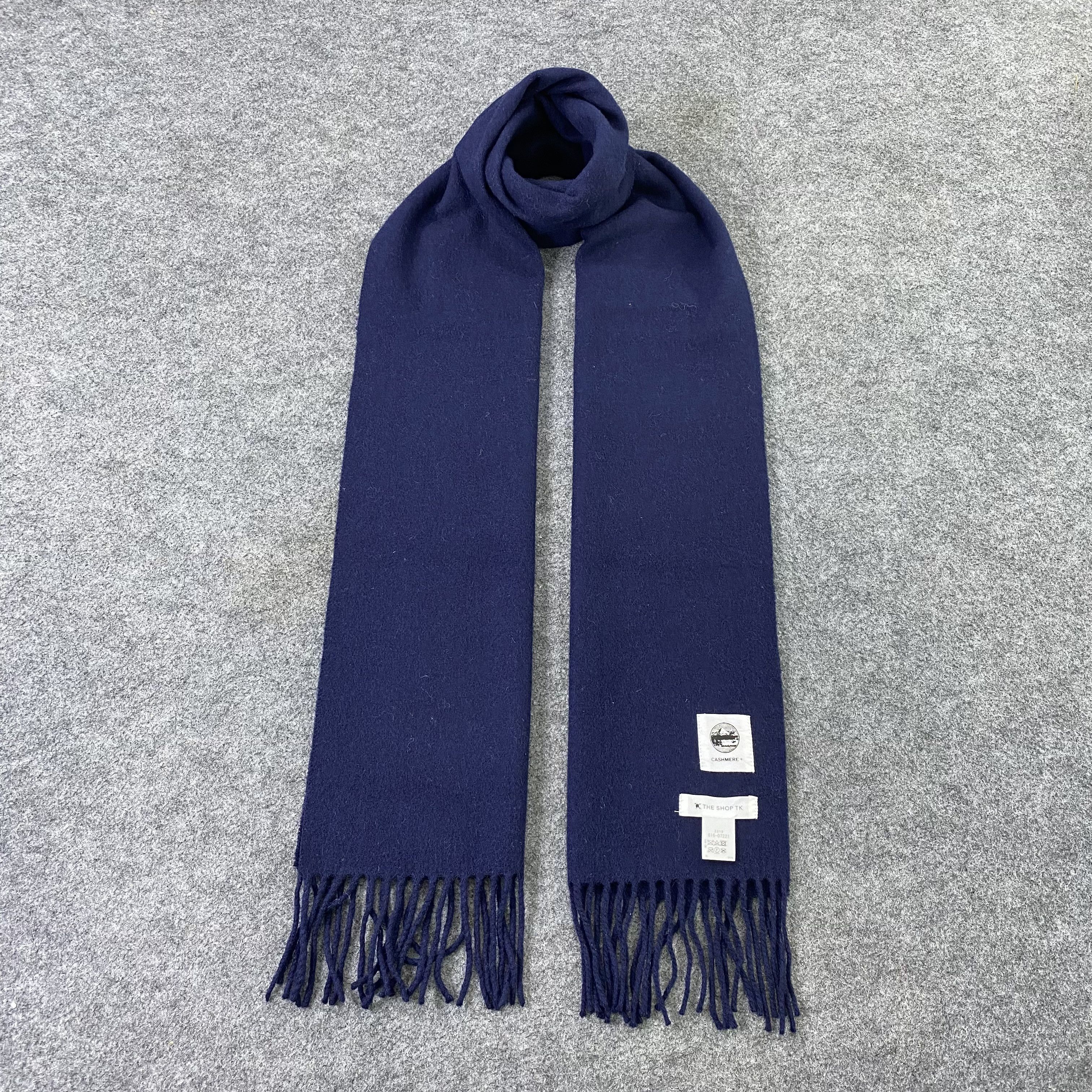 Takeo Kikuchi Takeo Kikuchi Muffler / Scarf / Neckwear - T1313 Size ONE SIZE - 1 Thumbnail