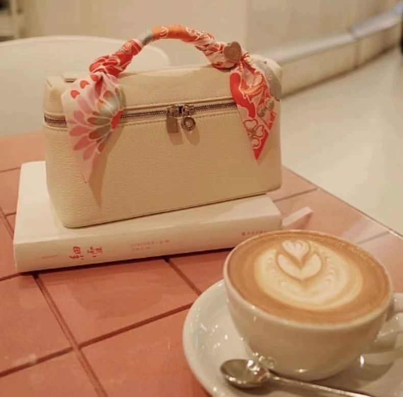 Loro Piana LORO PIANA size os A white tote bag with milk Size ONE SIZE - 9 Thumbnail