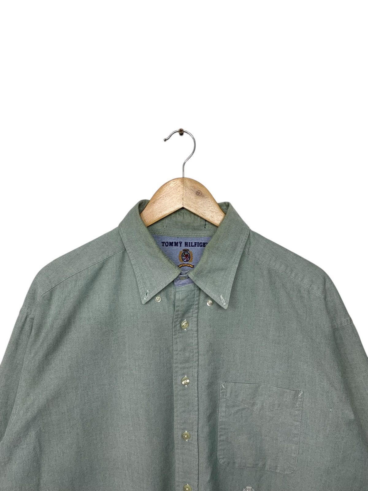 Tommy Hilfiger Vintage 90's Tommy Hilfiger Small Logo Button Up Shirt Denim Size US XL / EU 56 / 4 - 4 Thumbnail