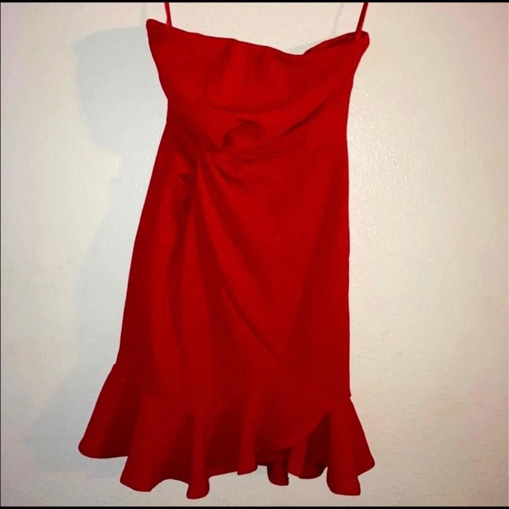 Designer Chic Red Ruffled Mini Dress - Perfect for Night Out Size XS / US 0-2 / IT 36-38 - 1 Thumbnail