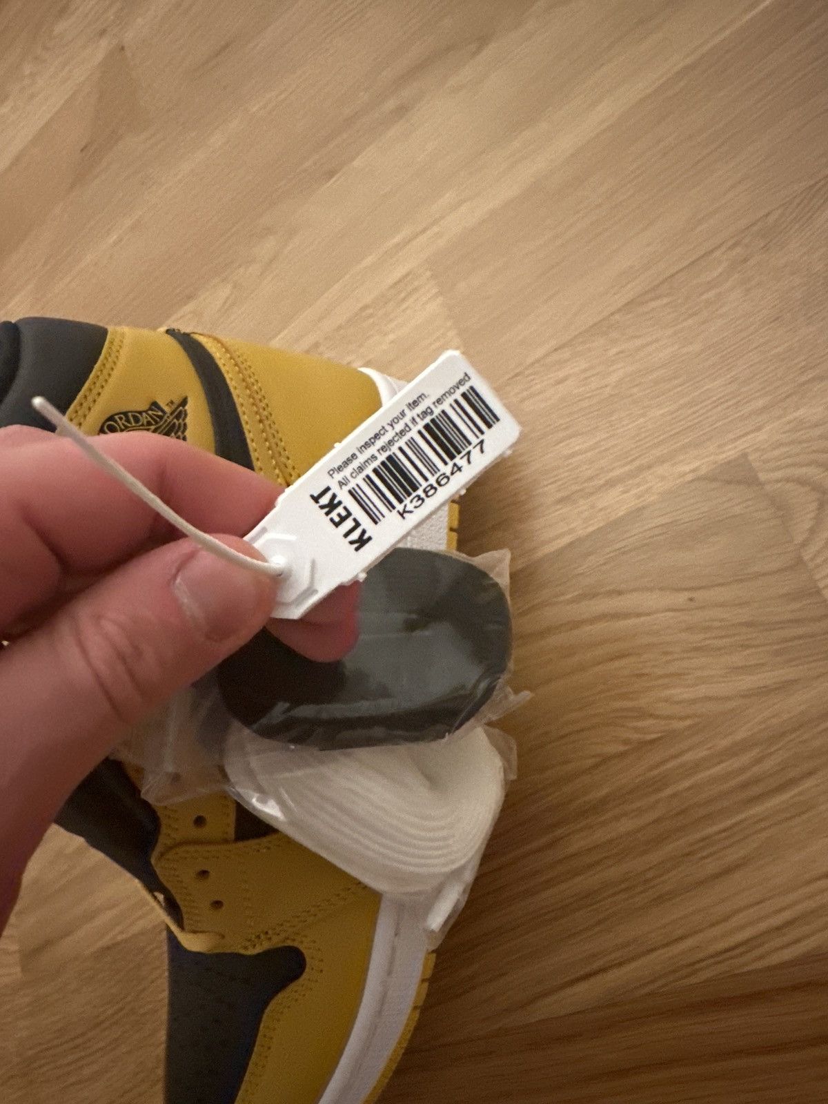 Jordan Brand × Nike Jordan 1 Pollen Size US 7.5 / EU 40-41 - 5 Thumbnail