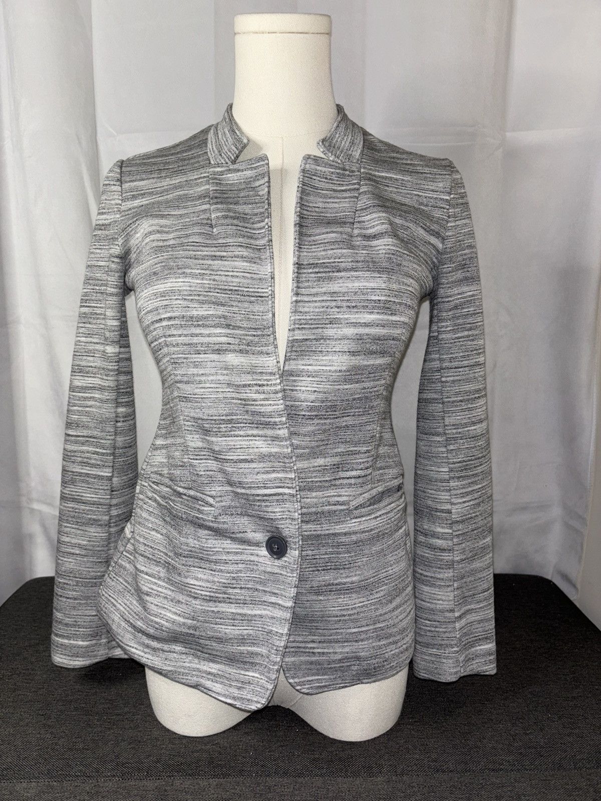 Banana Republic Banana Republic Blazer Grey Size XXSP VNDS Size XXS / US 00 / IT 34 - 2 Thumbnail