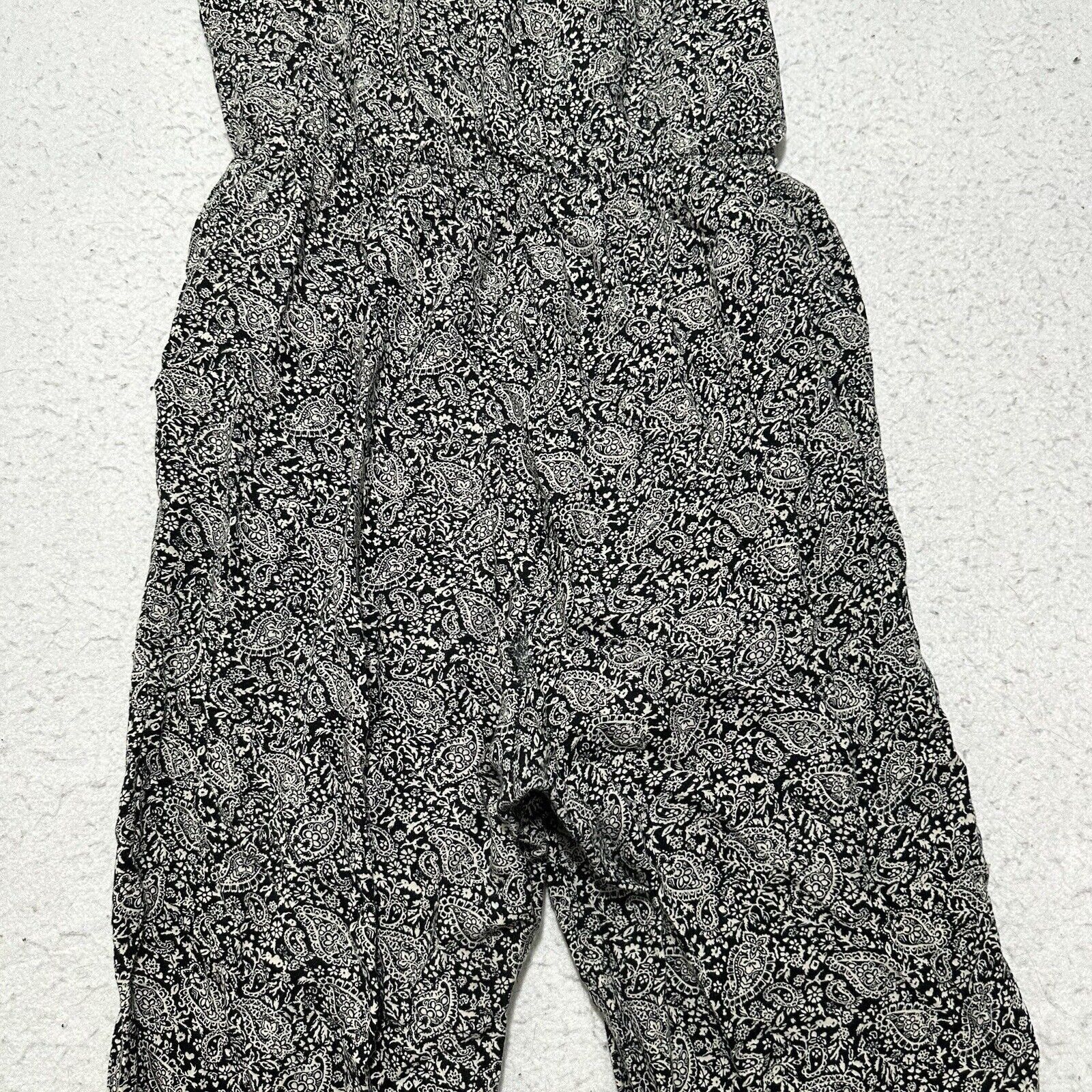 Forever 21 Forever 21 Small Straight Leg Jumpsuit Sleeveless Paisley Size 28" / US 6 / IT 42 - 11 Thumbnail
