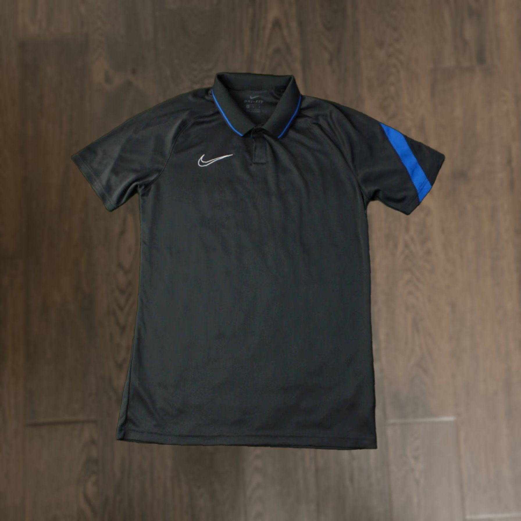 Nike Nike Dry Academy Pro Dri-Fit Football Polo Shirt Mens M Gray and Blue 2020 Nike Dri-FIT Football Polo Shirt Mens M Size US M / EU 48-50 / 2 - 1 Thumbnail
