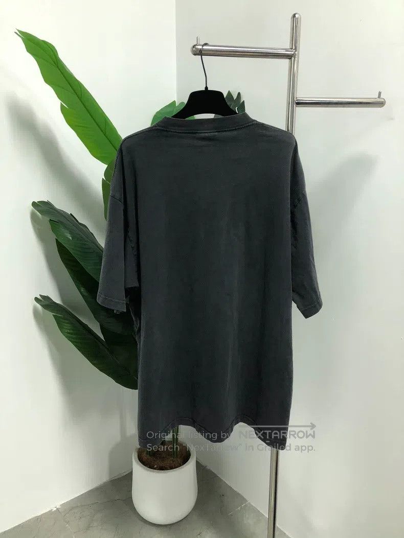 Balenciaga Balenciaga Number Letter Printed Short Sleeve T-Shirt Men' Size US M / EU 48-50 / 2 - 2 Thumbnail