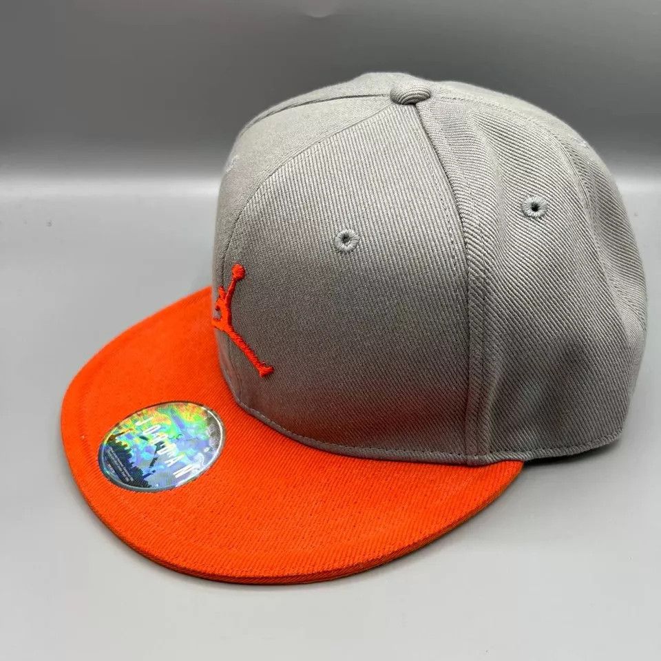 Jordan Brand Air Jordan Hat Men 7 1/4 Embroidered Logo Jumpman Fitted Cap Size ONE SIZE - 2 Thumbnail