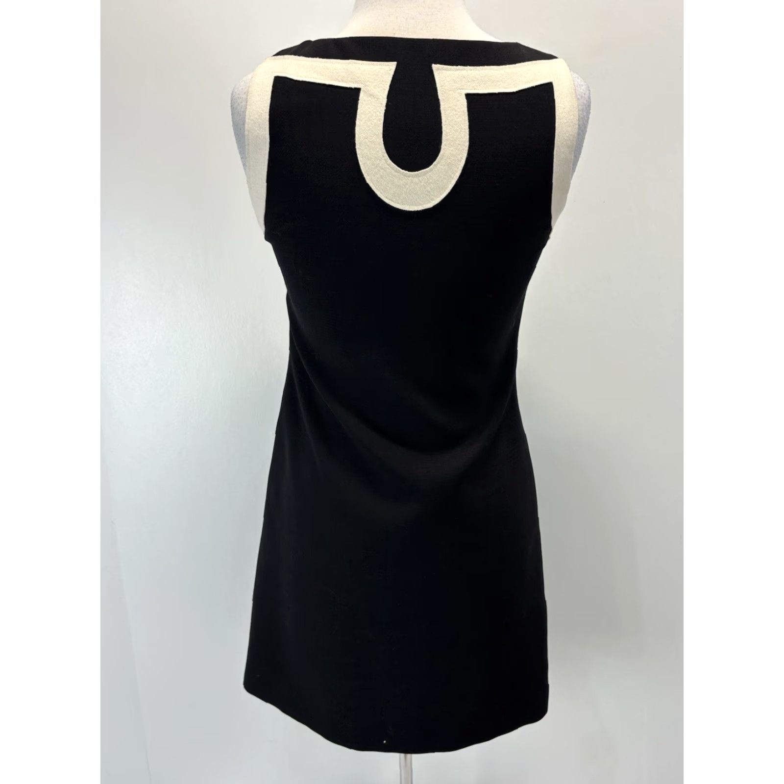 Tory Burch TORY BURCH Wool Blend Sheath Dress Size 4 Black Cream Embellished Lined Womens Classic Designer Size S / US 4 / IT 40 - 3 Thumbnail