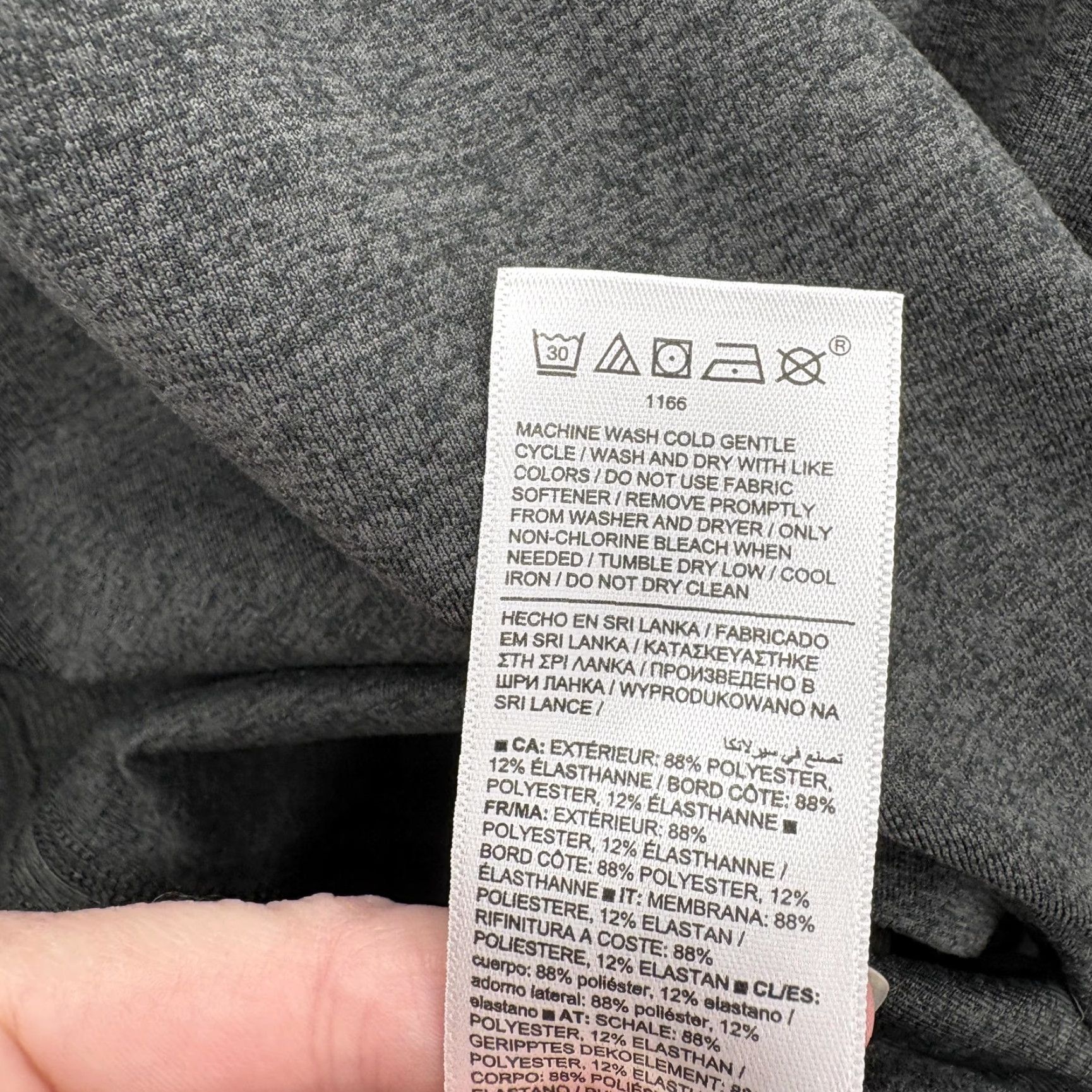Athleta Athleta Hoodie Sweatshirt Womens Large Gray Uptempo Funnel Neck Pullover Top Size L / US 10 / IT 46 - 4 Thumbnail