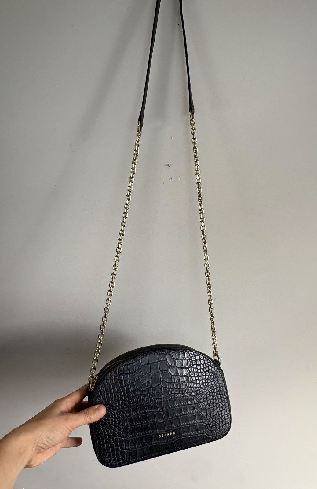 Sezane Sézane Croc-Embossed Crossbody Bag – Black Leather Size ONE SIZE - 9 Thumbnail