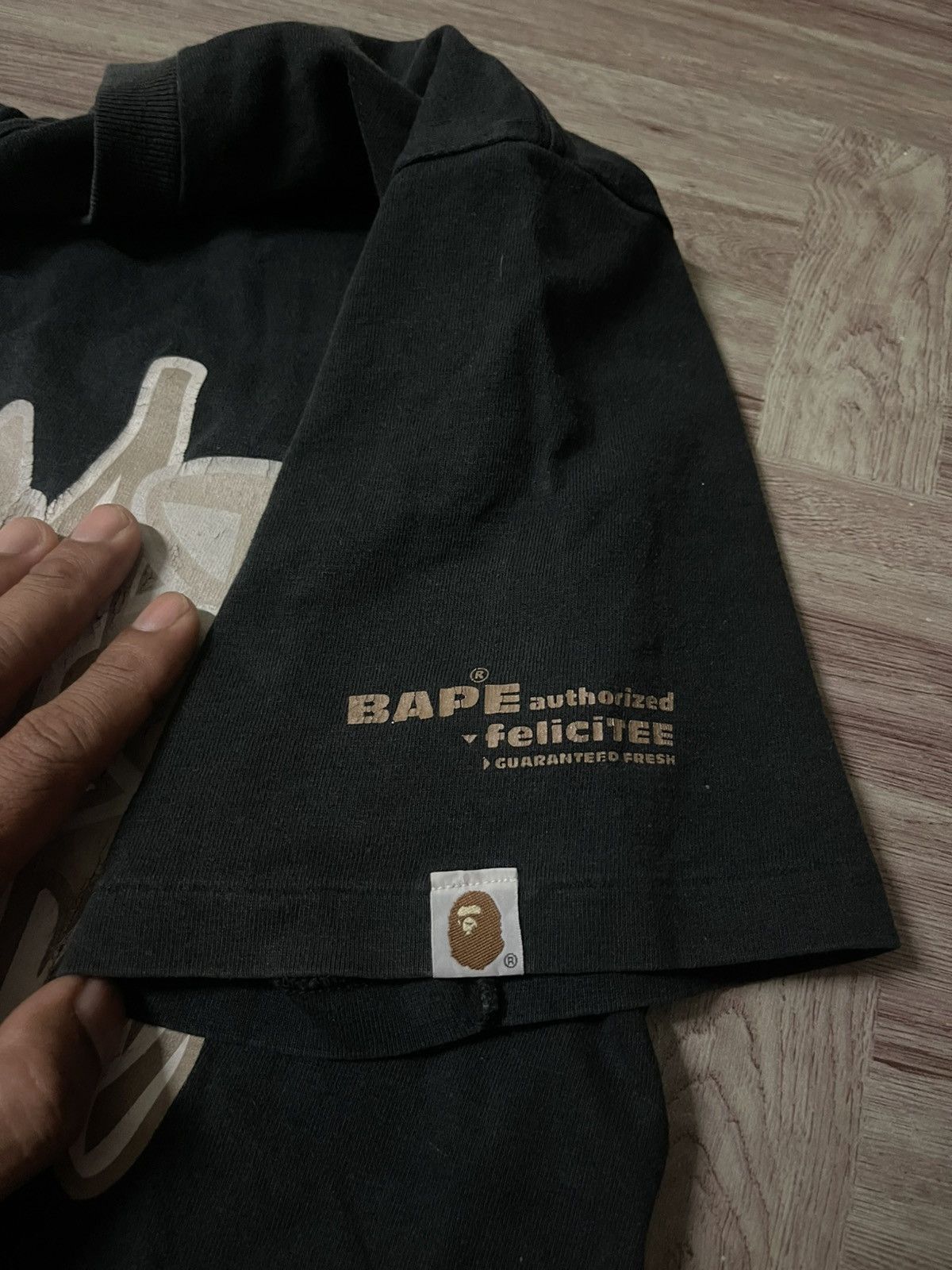 Bape Vintage 90s a bathing ape tshirt Size US M / EU 48-50 / 2 - 7 Thumbnail