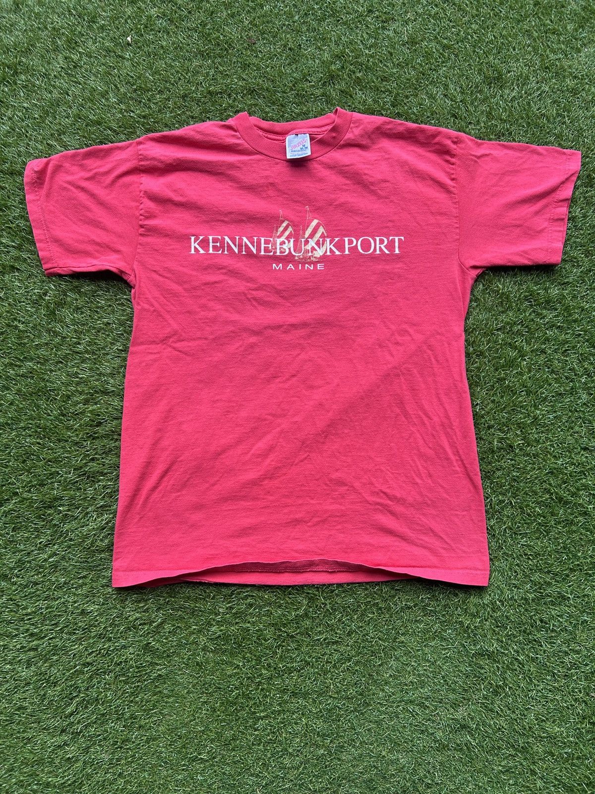 Vintage Vintage 90s Kennebunkport Maine Sailboat T-Shirt Size US M / EU 48-50 / 2 - 2 Thumbnail
