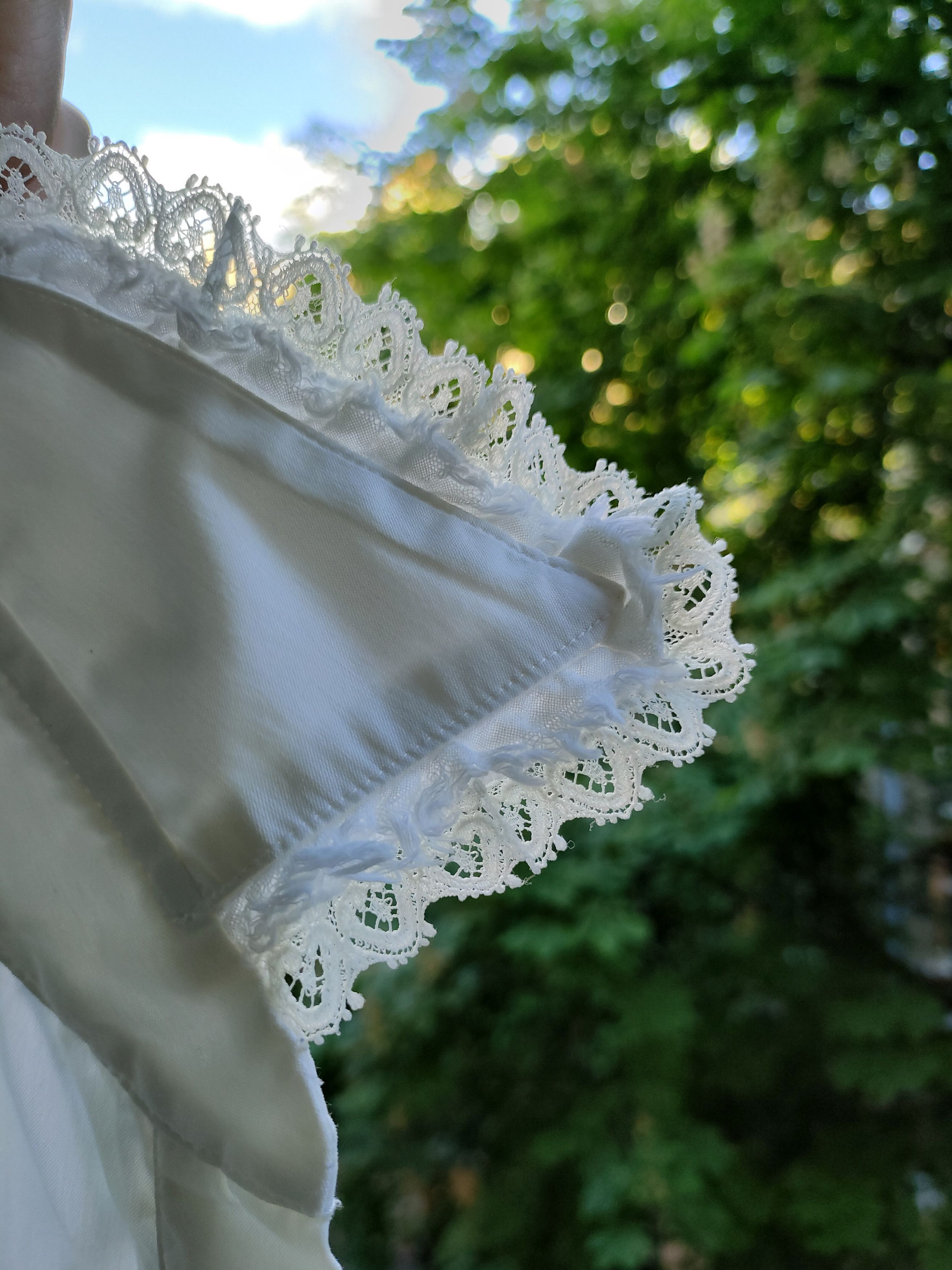 Prada 2010 Prada Lace Ruffle Embellished White Shirt Size S / US 4 / IT 40 - 18 Thumbnail