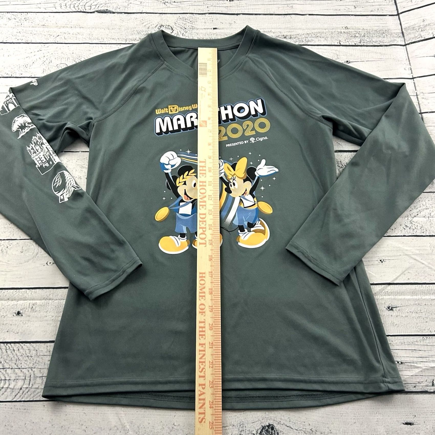 Disney Run Disney 2020 Marathon Long Sleeve Shirt Men's M Gray Nike Size US M / EU 48-50 / 2 - 3 Thumbnail