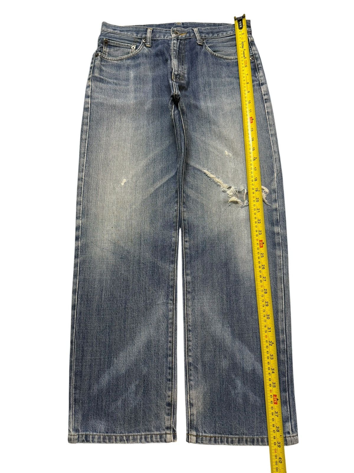 Uniqlo Vintage Y2K Japanese Uniqlo Faded Blue Wash Distress Relaxed Size US 30 / EU 46 - 9 Thumbnail