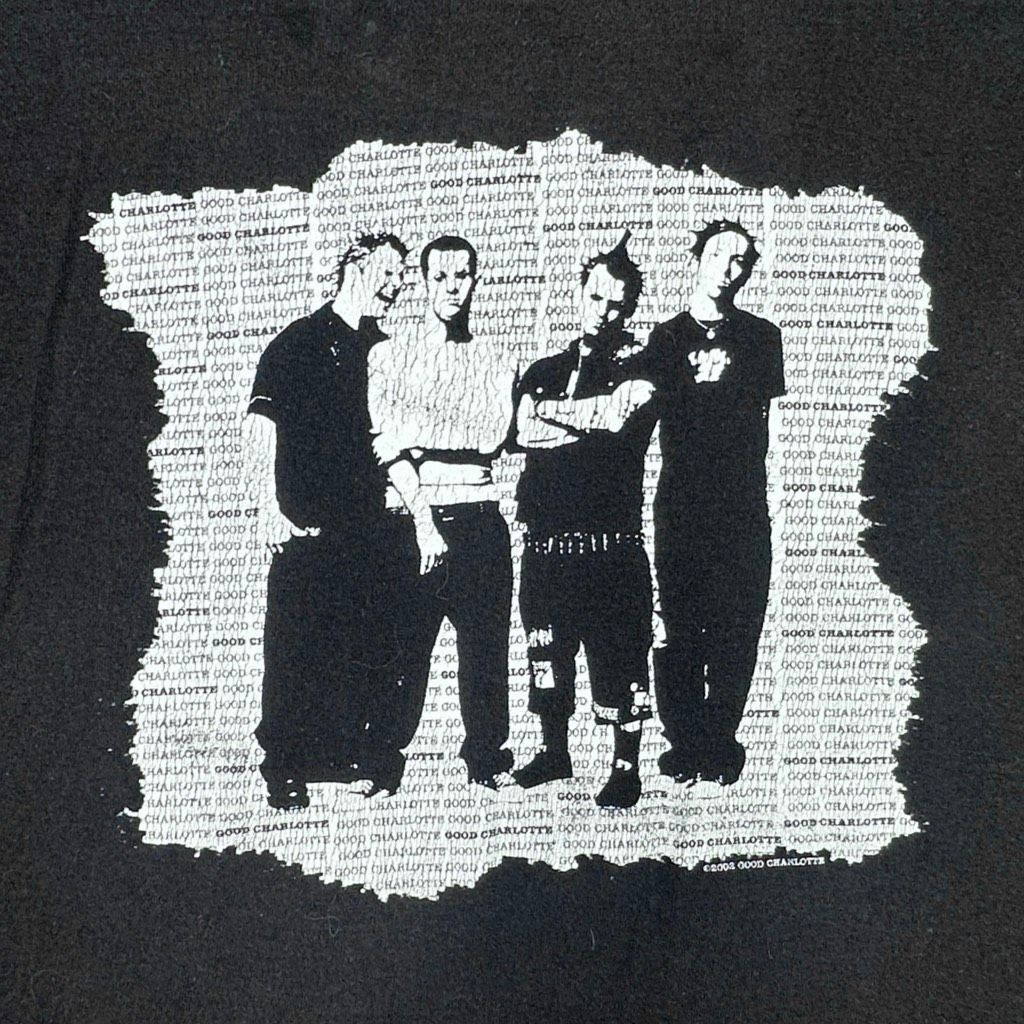 Vintage Vintage M&O Knits 2002 Good Charlotte Crew Neck Band Tee Size US L / EU 52-54 / 3 - 5 Thumbnail
