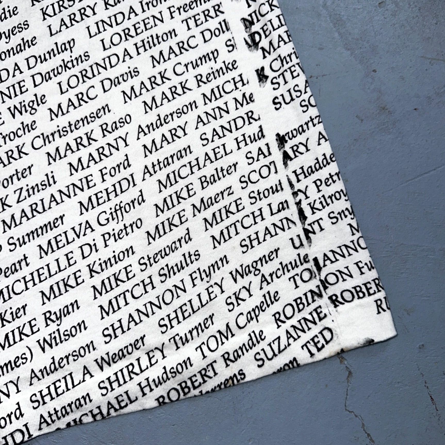 Fruit Of The Loom VINTAGE AOP All Over Print T Shirt White XL Fruit of the Loom Men Crew Neck Short Sleeve Graphic Print 90s 70s 80s 90s Size US XL / EU 56 / 4 - 3 Thumbnail