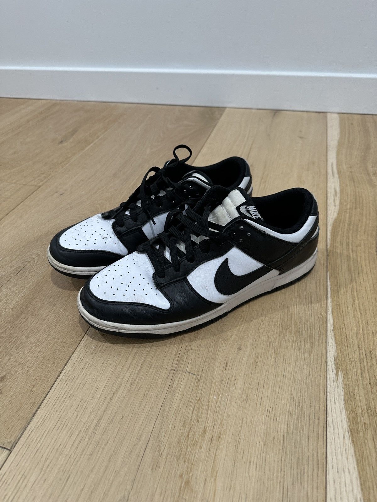 Nike Nike Dunk Low Size US 11.5 / EU 44-45 - 1 Thumbnail