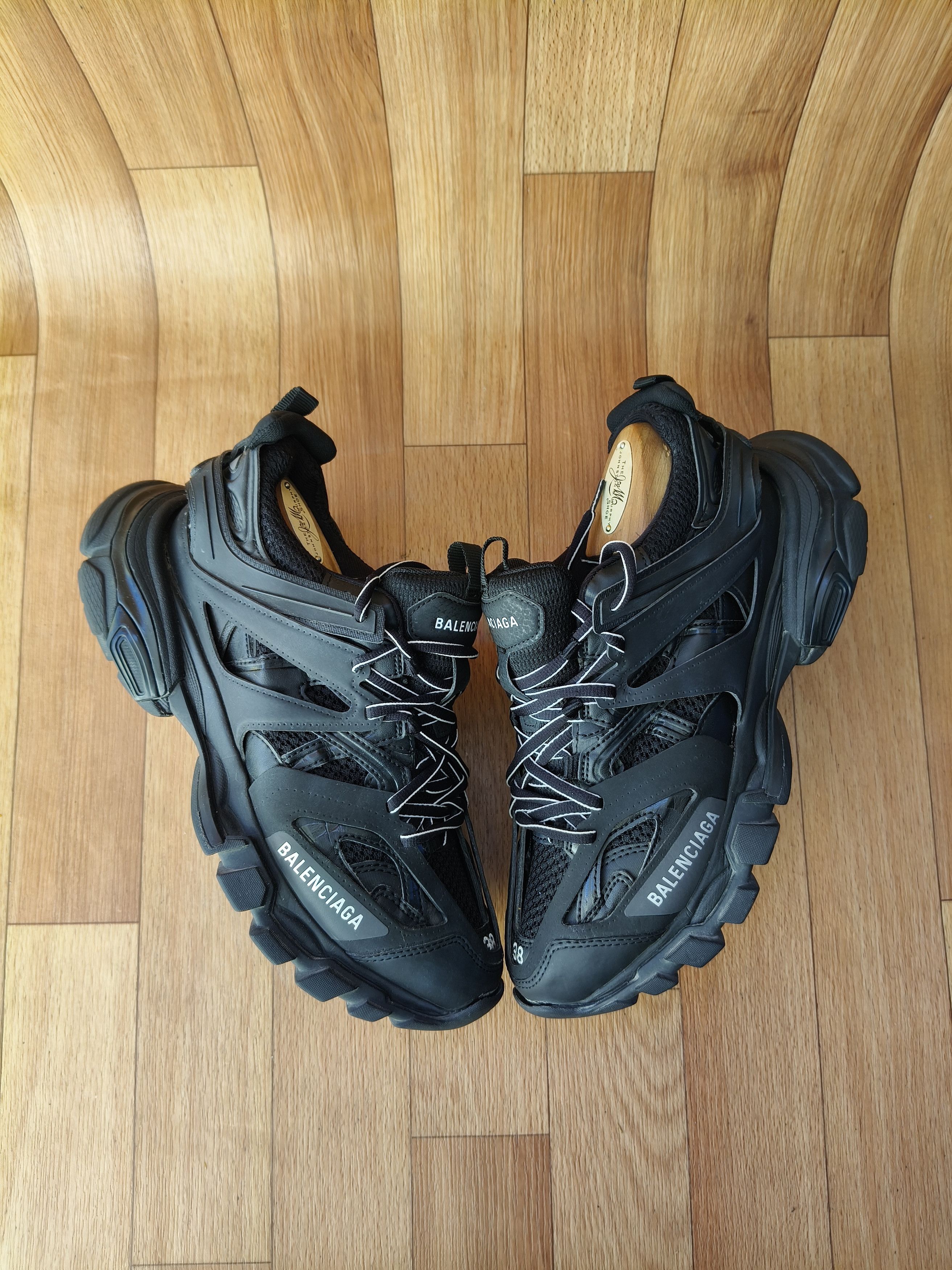 Balenciaga Balenciaga all black track sneakers Size US 6 / EU 39 - 3 Thumbnail