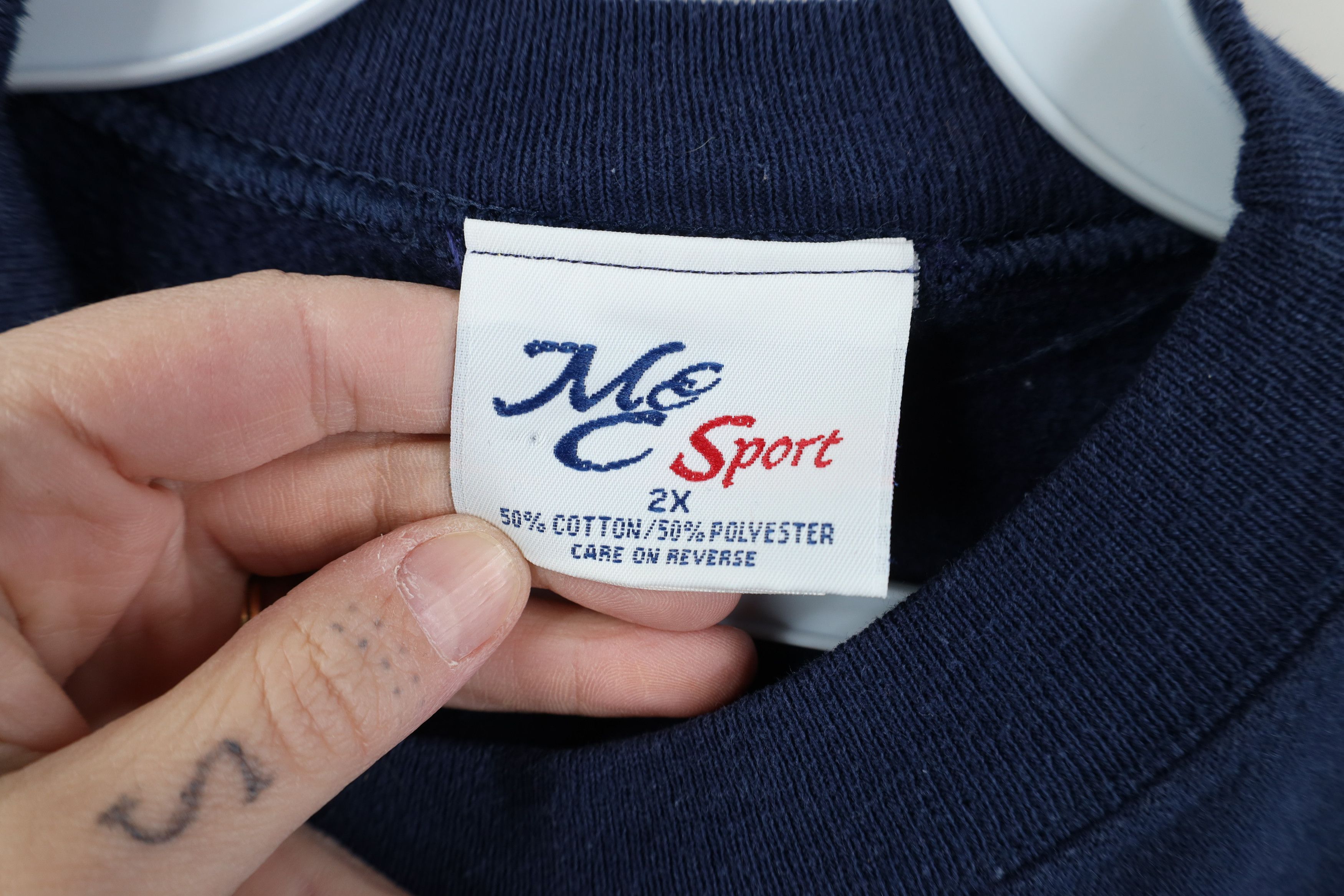 Vintage Vintage 90s Streetwear Fish Tales Crewneck Sweatshirt Size US XXL / EU 58 / 5 - 8 Thumbnail