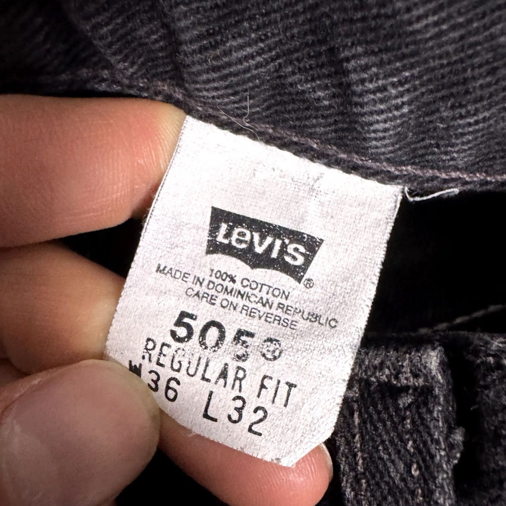 Levi's VINTAGE Levi's 505 Jeans Men 34x31 Straight Black Bat Wing Y2K 90s Paper Tag Red Tab 80s Mens Jeans Size US 34 / EU 50 - 4 Thumbnail