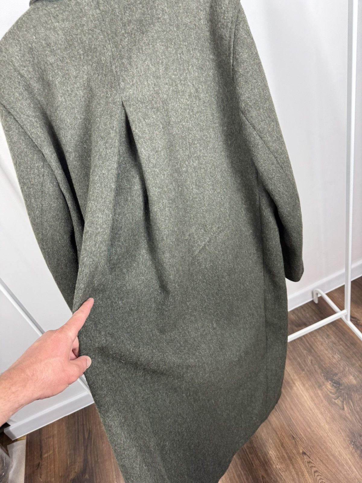 Other Vintage Men’s Olive Wool Overcoat Long Minimal Winter Coat Size US XXL / EU 58 / 5 - 15 Thumbnail