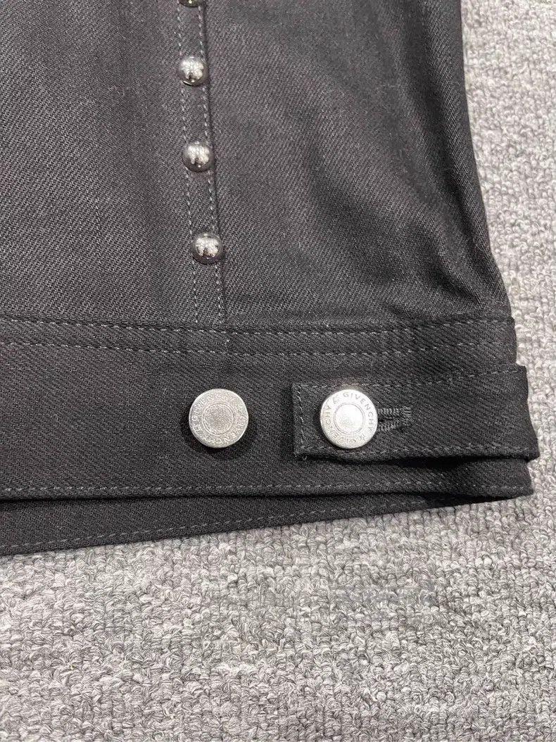 Givenchy Givenchy Studded denim vest Size US S / EU 44-46 / 1 - 6 Thumbnail