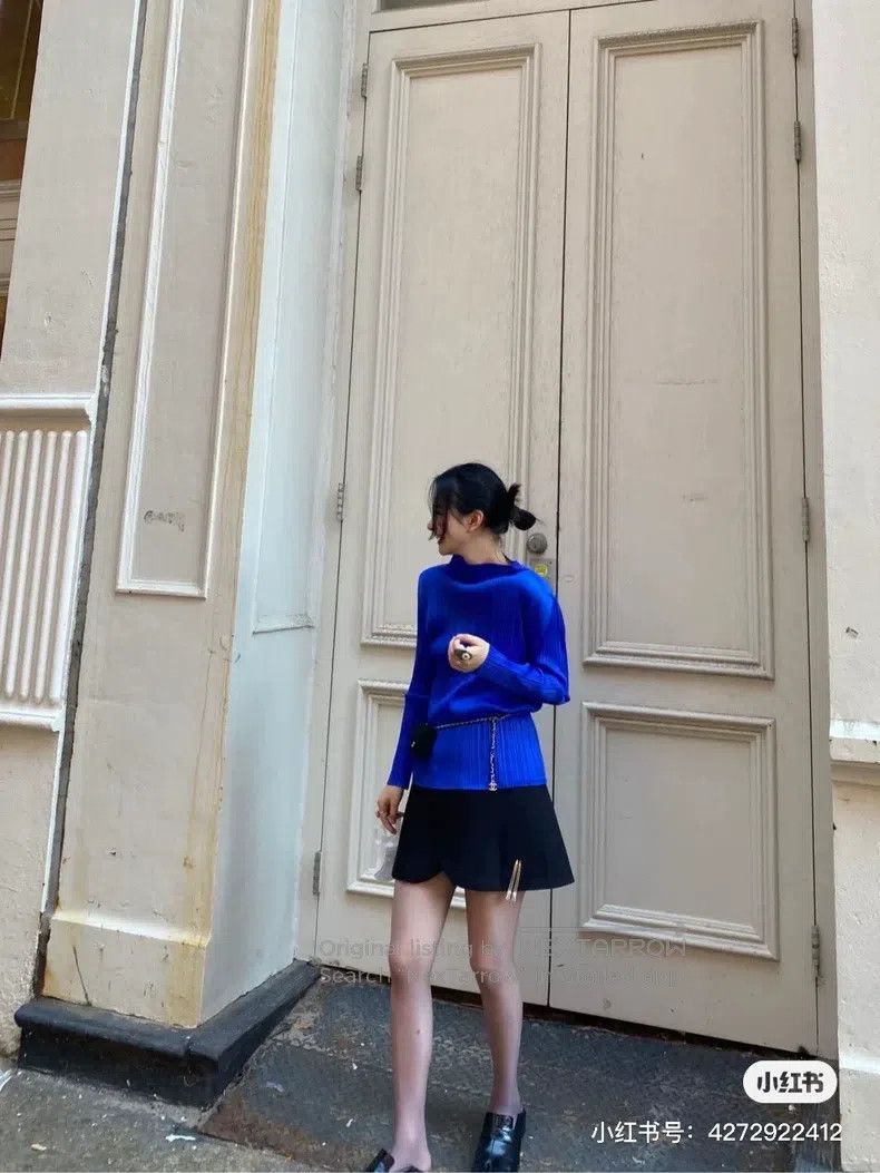 Issey Miyake Issey Miyake Electric Blue Klein Blue Short Sleeve Size L / US 10 / IT 46 - 6 Thumbnail