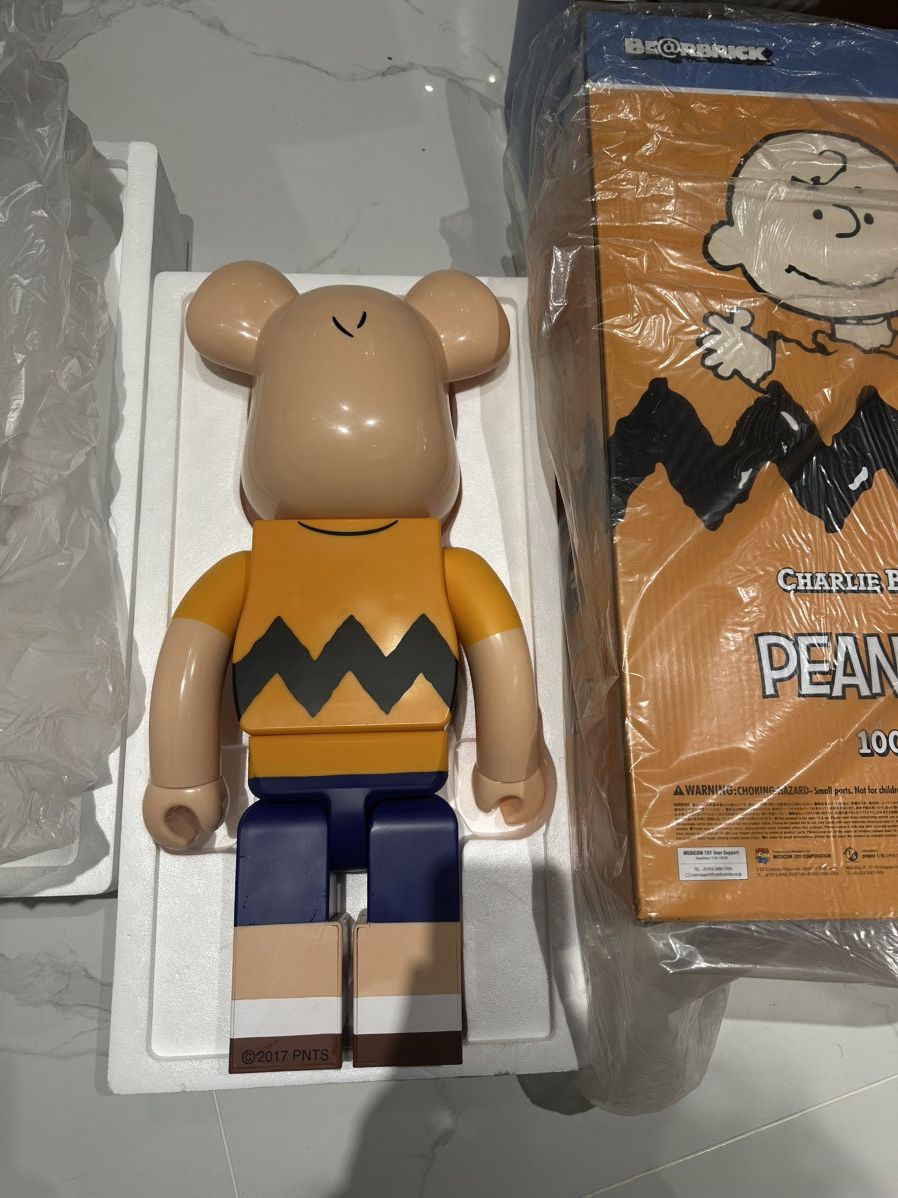 Medicom Toy Bearbrick Peanuts Charlie Brown 2017 Vision 1000% Size ONE SIZE - 4 Thumbnail