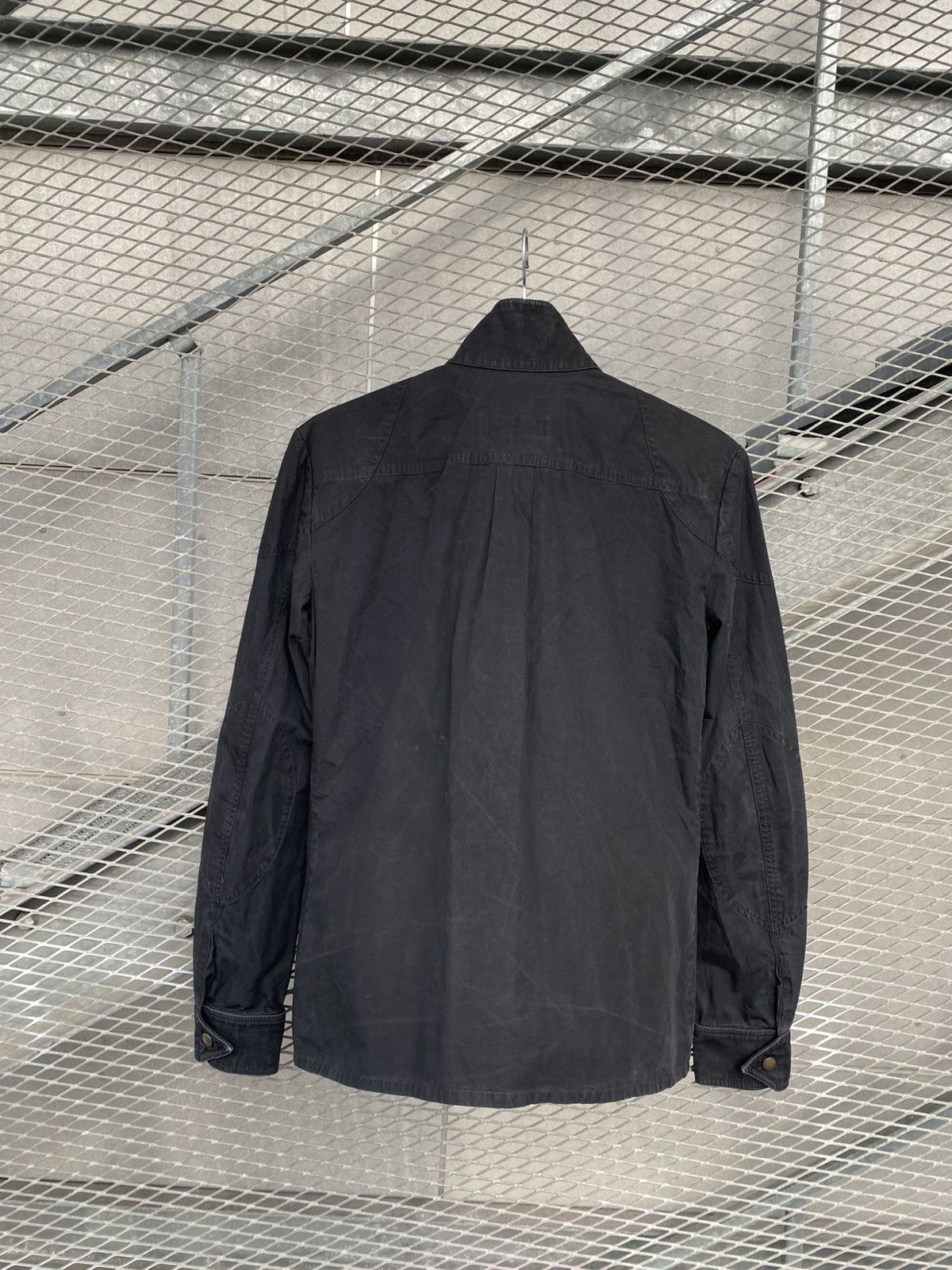 Balenciaga Balenciaga Le Dix Autumn 2001 Cargo Pockets Runway Shirt Size L / US 10 / IT 46 - 14 Thumbnail