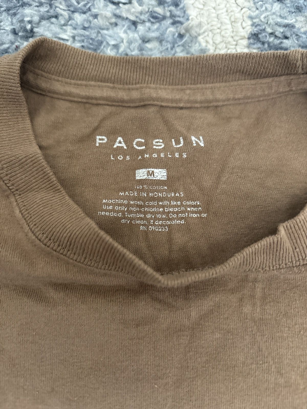 Pacsun × Urban Outfitters Pacsun graphic T “Rebel” Size US S / EU 44-46 / 1 - 2 Thumbnail