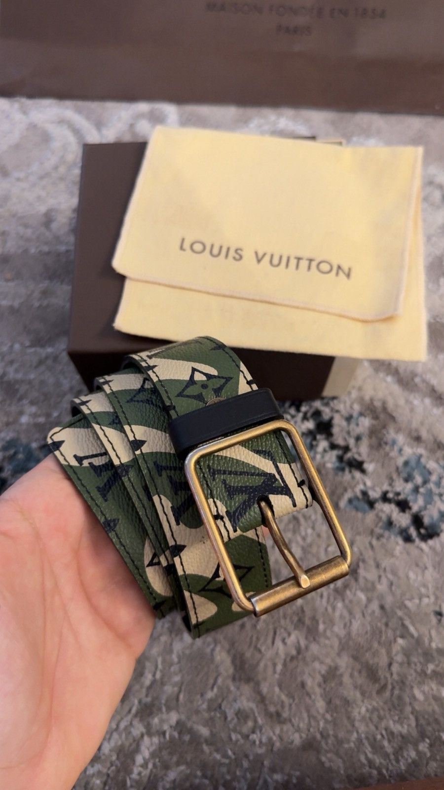 Louis Vuitton × Takashi Murakami Louis Vuitton x Takashi Murakami Monogramouflage Belt Size 32 - 3 Thumbnail