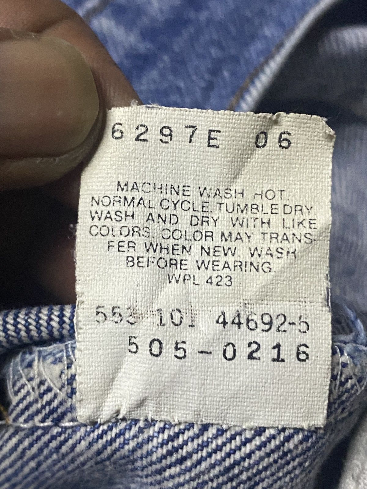 Levi's Vintage Levis 505 90s Faded Wash Distressed Jeans Size US 29 - 19 Thumbnail